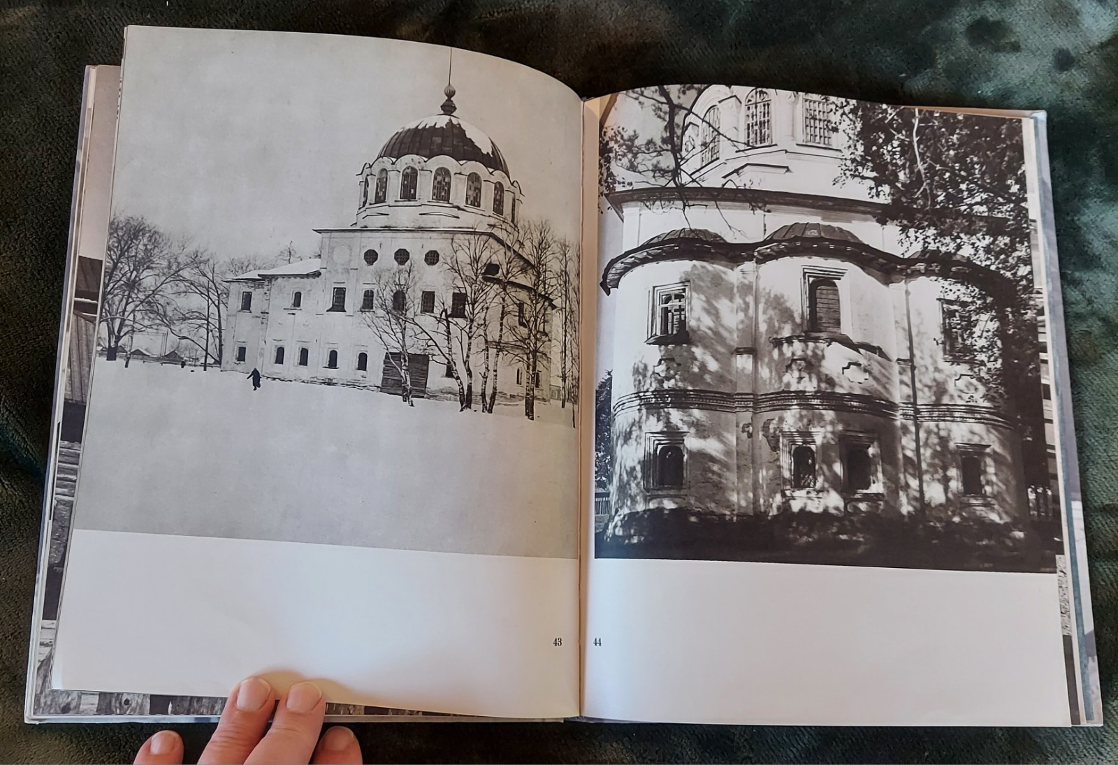 Monuments of Ancient Russian Architecture. Russian, English, French, German