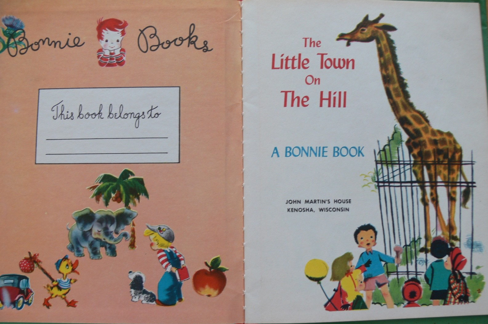 Vintage Bonnie Book ~ THE LITTLE TOWN ON THE HILL with Stand-Up Toys ~ Mint