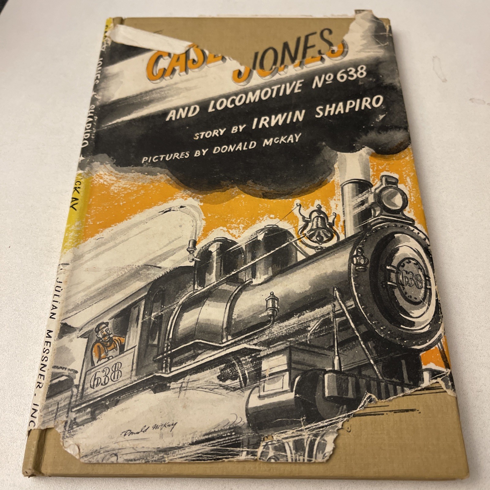 Vtg Lot Of 10 Books Ephemera Random Stuff!