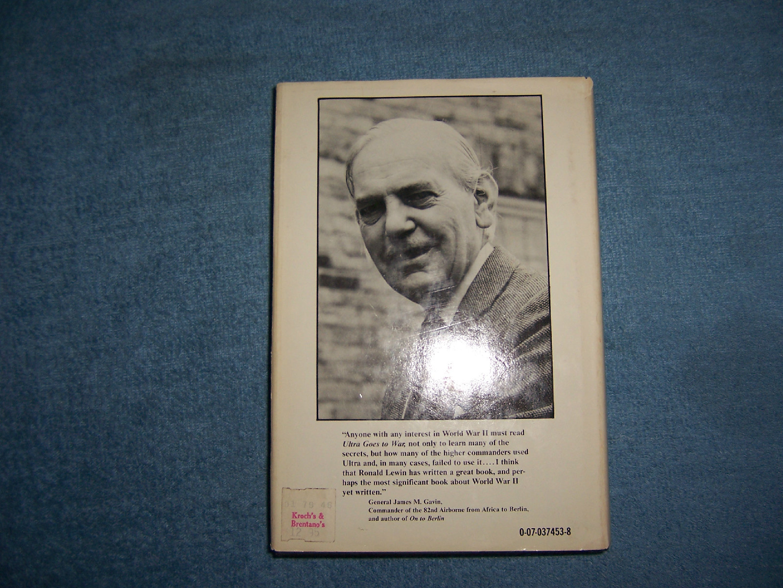 ULTRA GOES TO WAR by Ronald Lewin/1st Ed/HCDJ/War & Military/WWII 1939-45