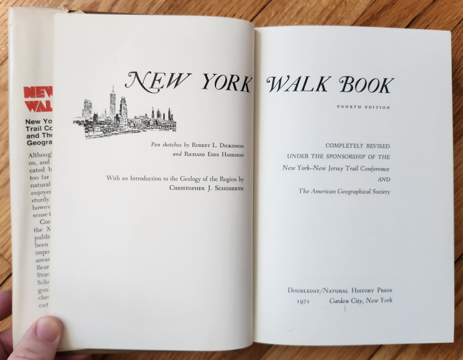 NEW YORK WALK BOOK 4th Edition. New York: Doubleday 1971