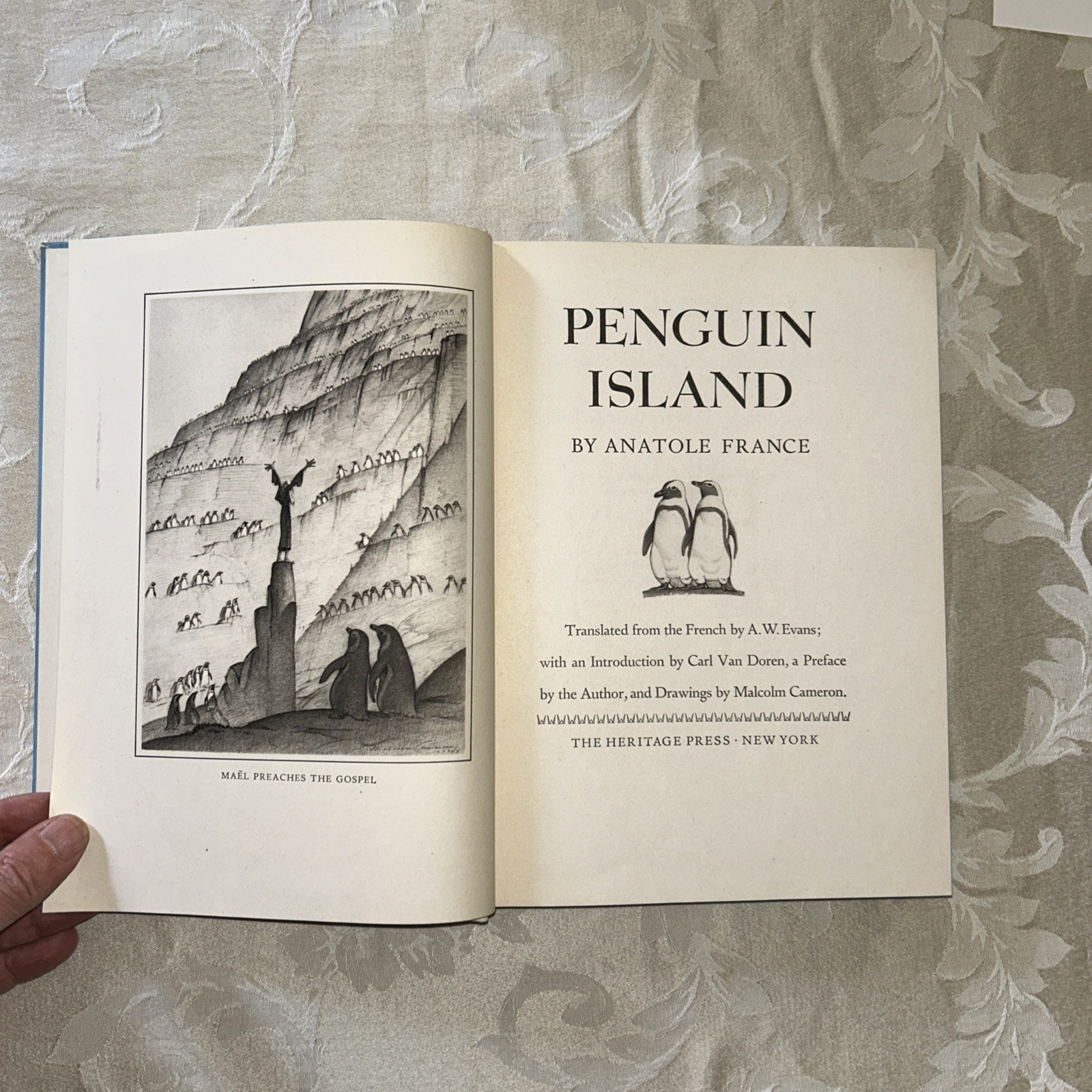 Penguin Island By Anatole France The Heritage Press W/ Slipcase & Sandglass