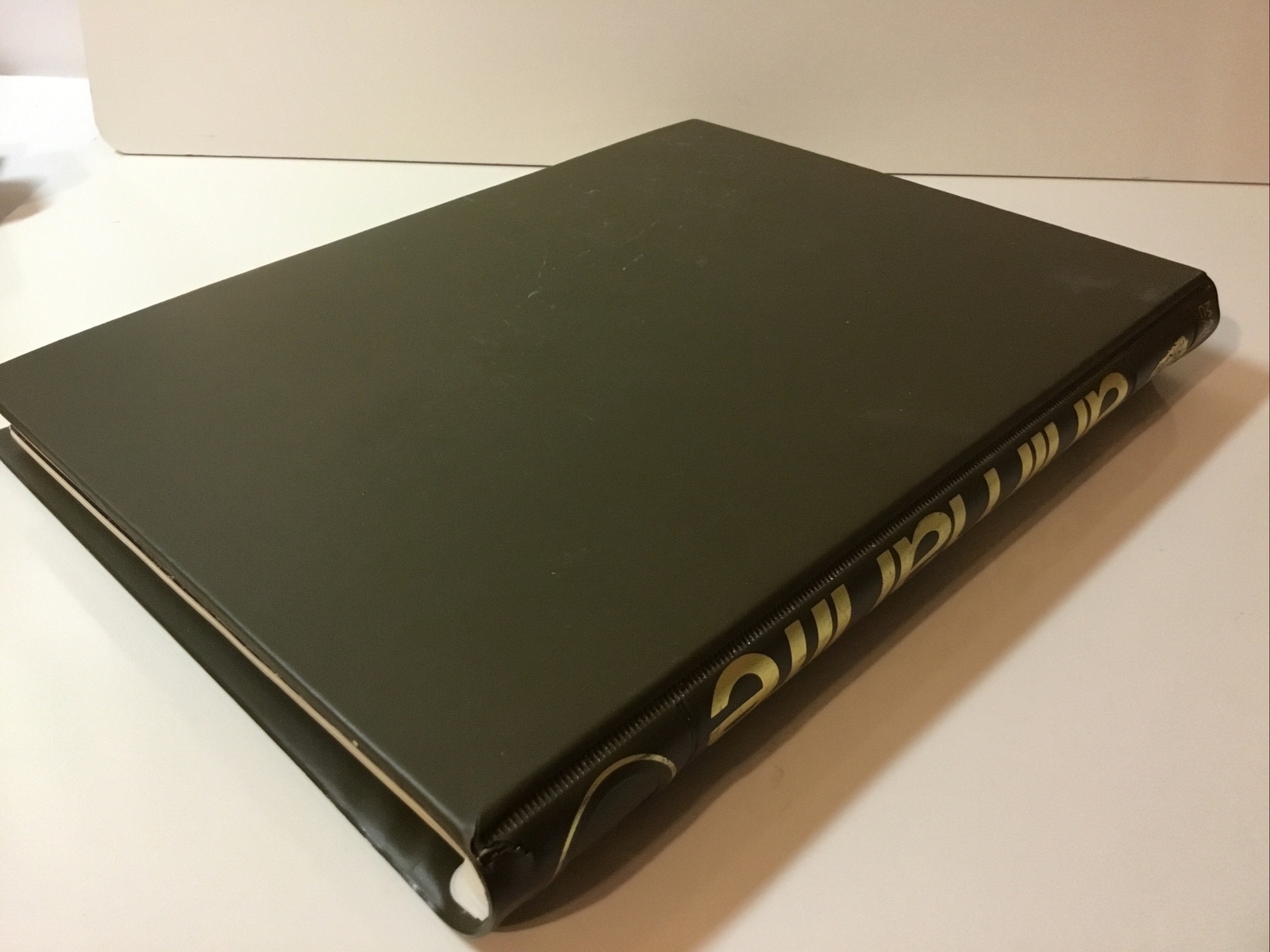 Encyclopedia of Animal Life Magazines by M. Cavendish in Binder 1 – 13 ~ 1973