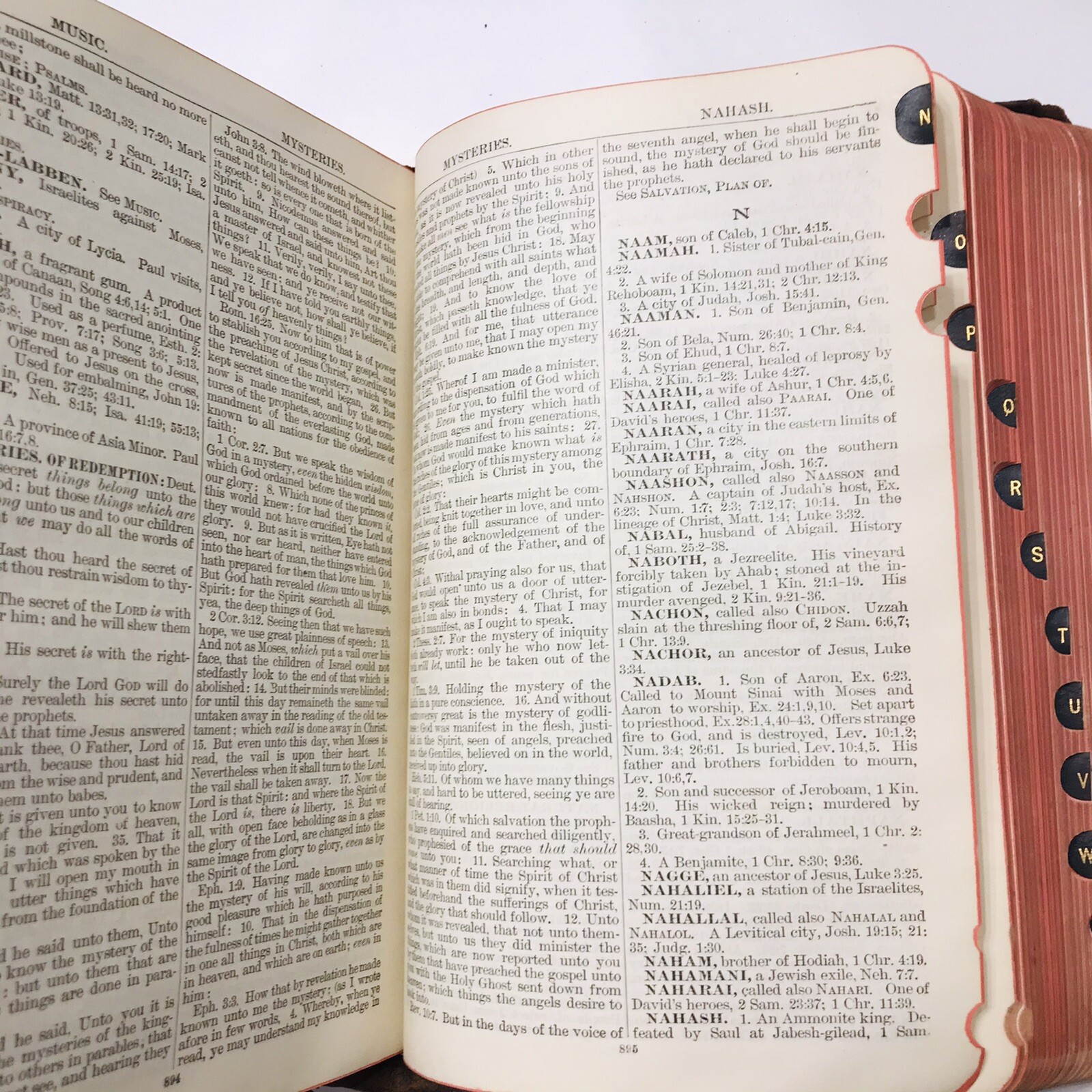 Nave’s Topical Bible 1900 Orville Nave All Edges Gilt Silk Sewed Damaged Cover