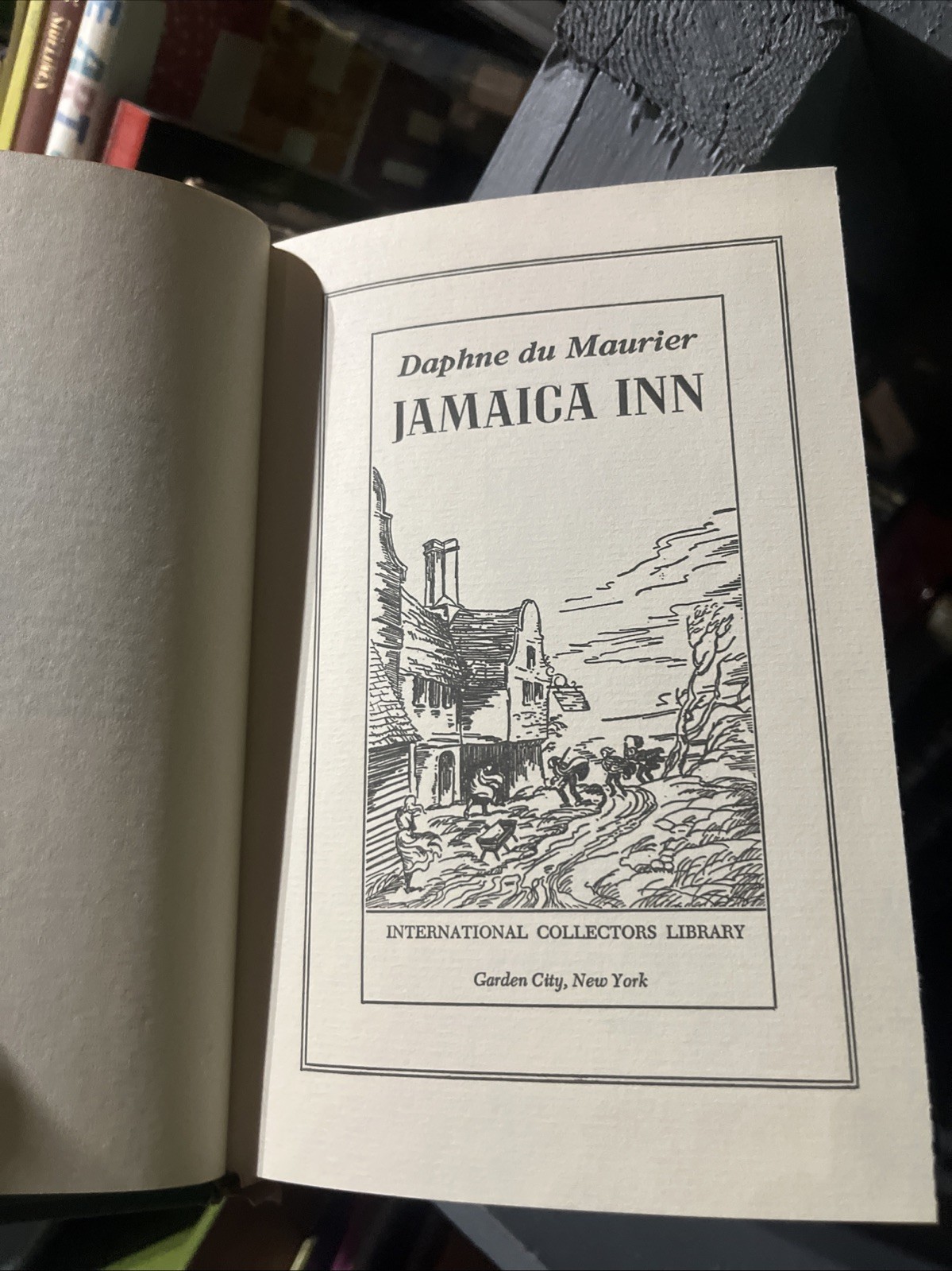 Jamaica Inn by Daphne du Maurier -International Collectors Library – HC – 1936