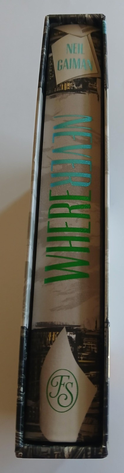 NEVERWHERE by Neil Gaiman/HB/2022/Folio Society/1st Edition/Slipcase/Like New