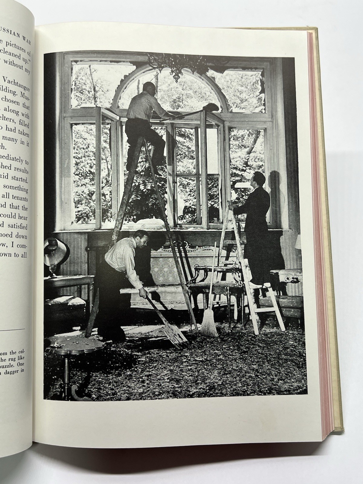 Shooting the Russian War book written & photographed by Margaret Bourke-White