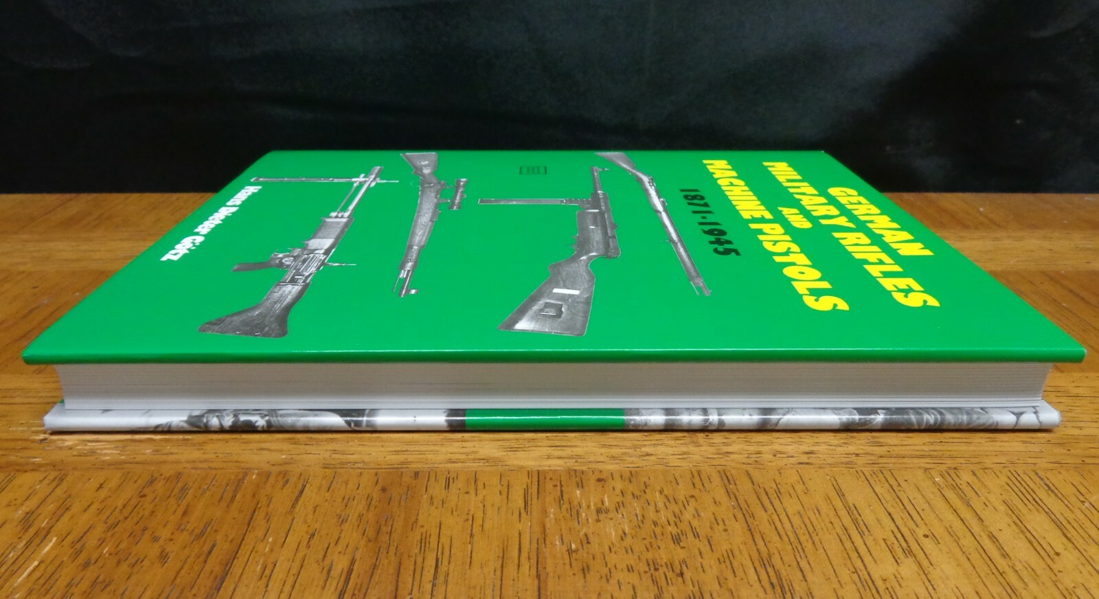 GERMAN MILITARY RIFLES AND MACHINE PISTOLS 1871-1945 By Hans Dieter Gotz