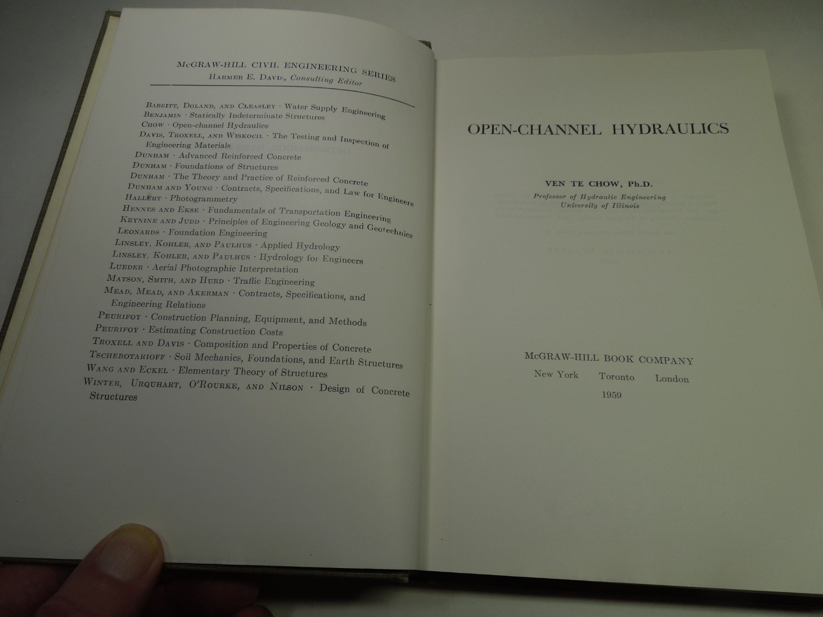 Hydrology for Engineers Linsley, Kohler & Paulhus 1958 McGraw-Hill