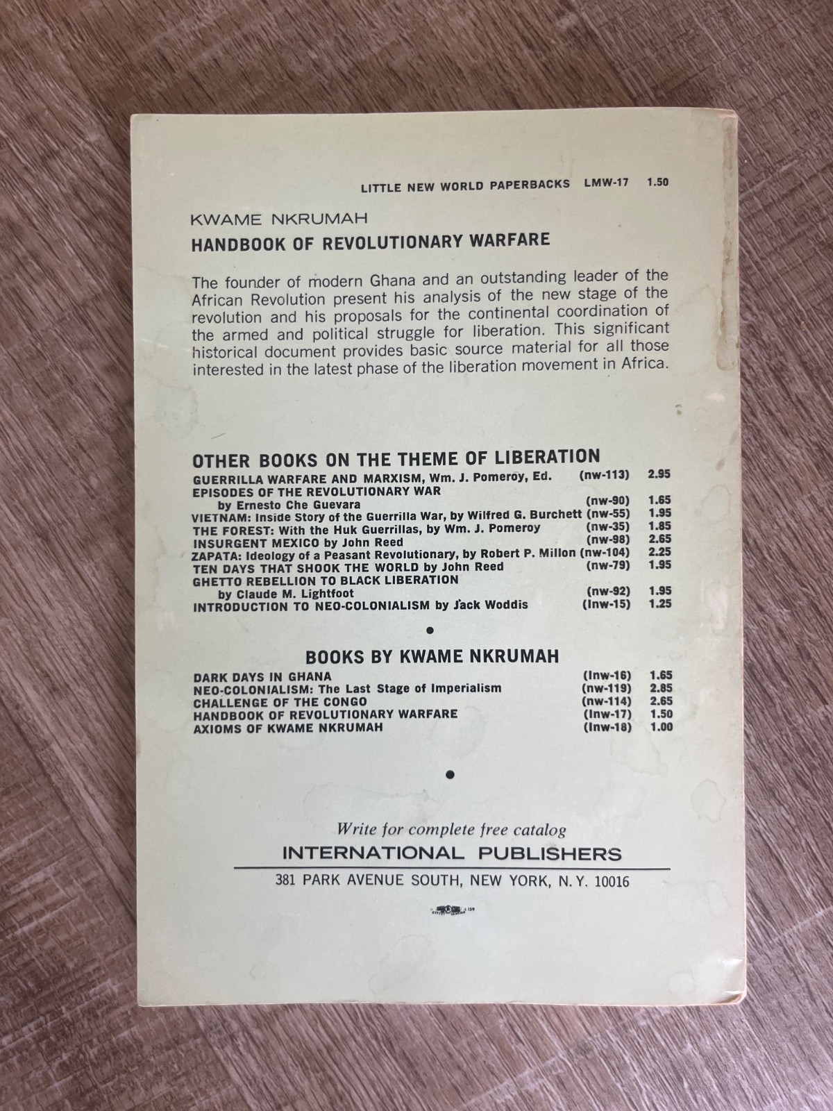 Kawme Nkrumah, Handbook of Revolutionary Warfare 1969, 1st US Edition, Paperback