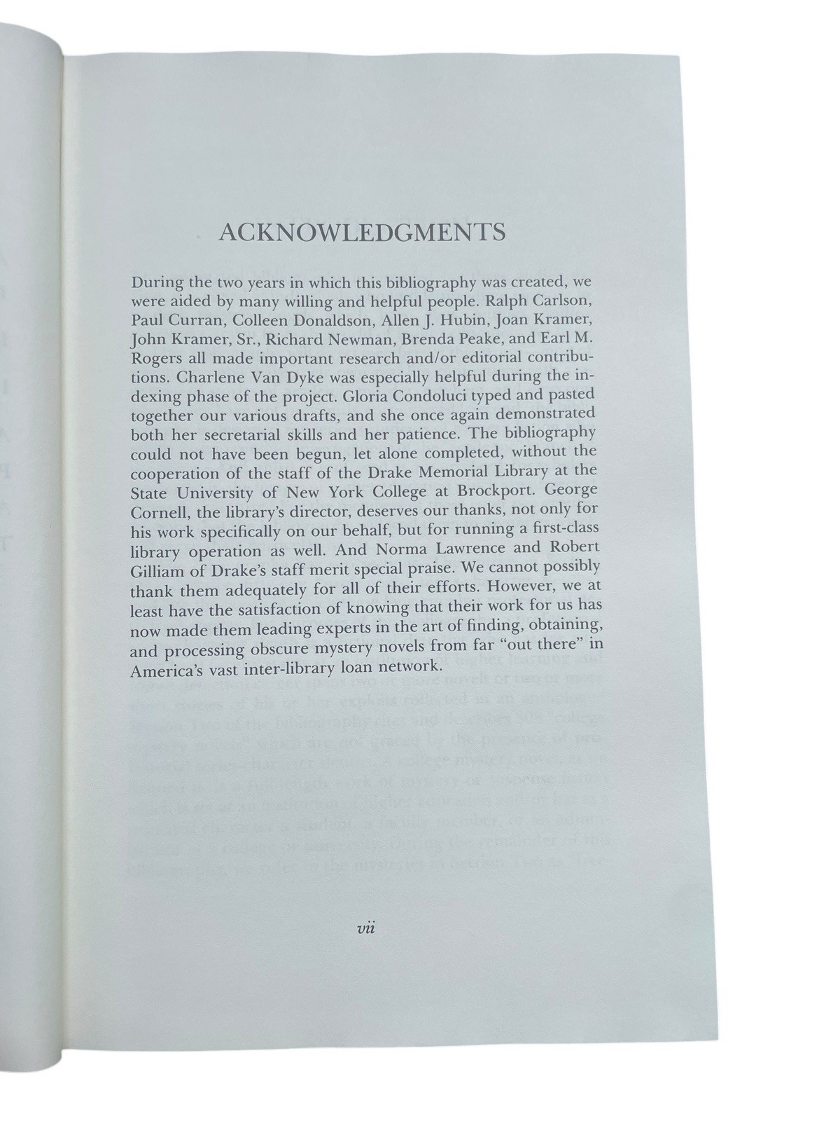 College Mystery Novels An Annotated Bibliography John E. Kramer Jr. 1983