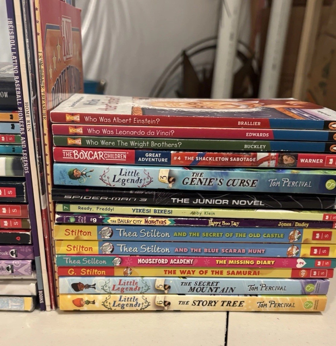 Lot of 34 Chapter Children YOUTH RANDOM BOOKS MIXED Great Authors! (#1161-34)