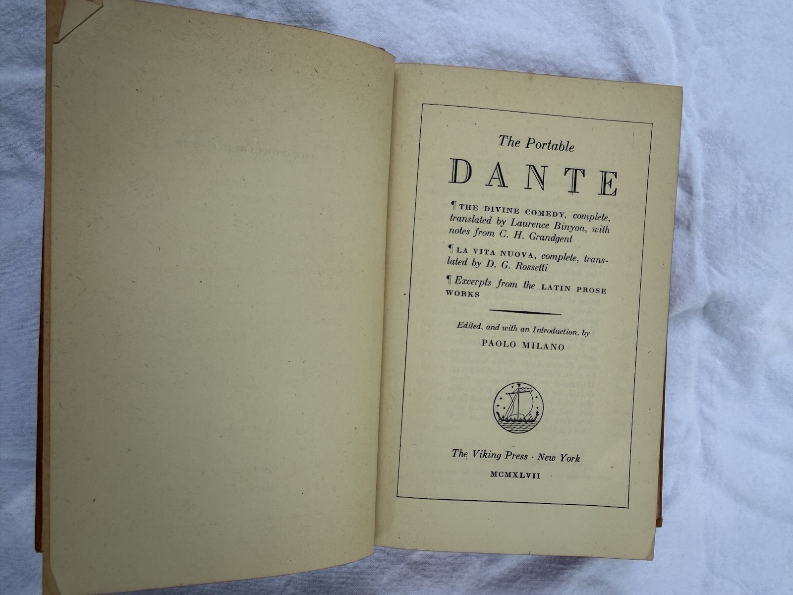Dante Alighieri The Portable Dante HC The Viking Press New York 1947