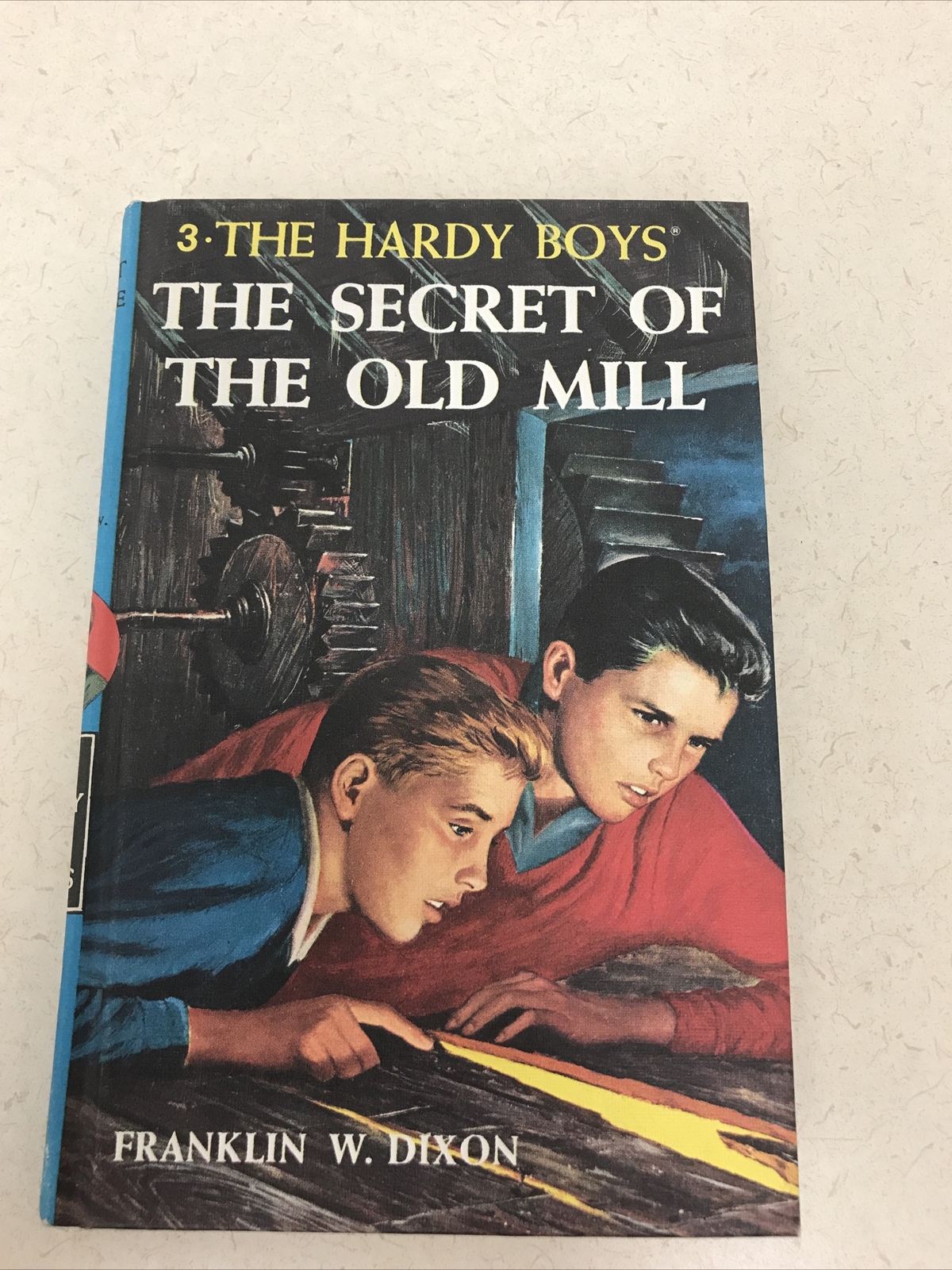 Vintage Book HARDY BOYS # 3 The Secret of the Old Mill