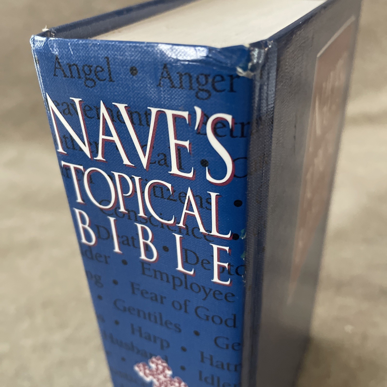 Hendrickson Nave’s Topical Bible Orvill J Nave HC like new
