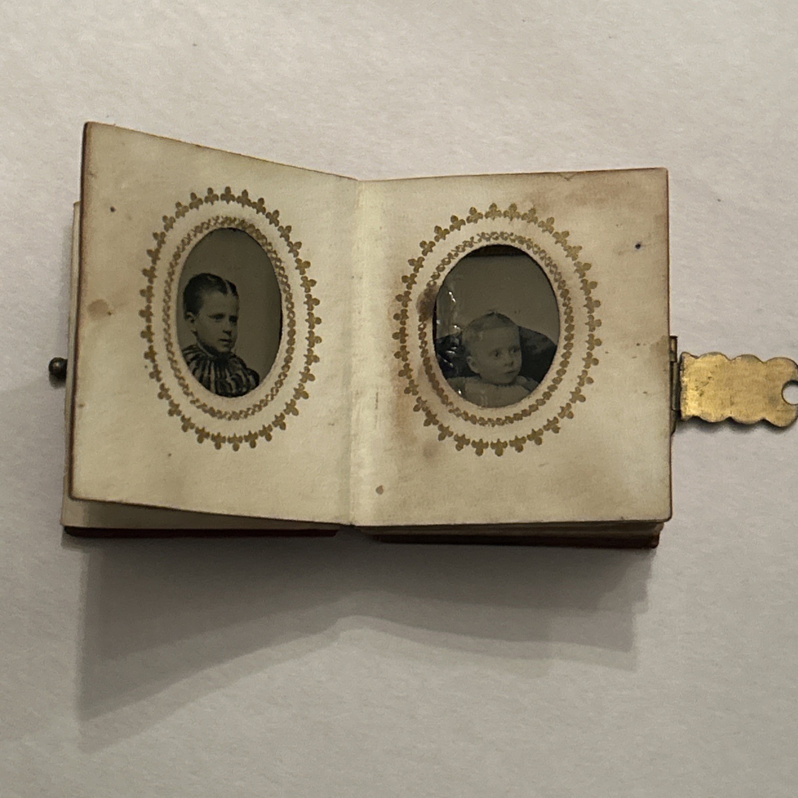 Antique Victorian Miniature Fairy Album w 18 Gem Tintypes Leather Brass Clasp