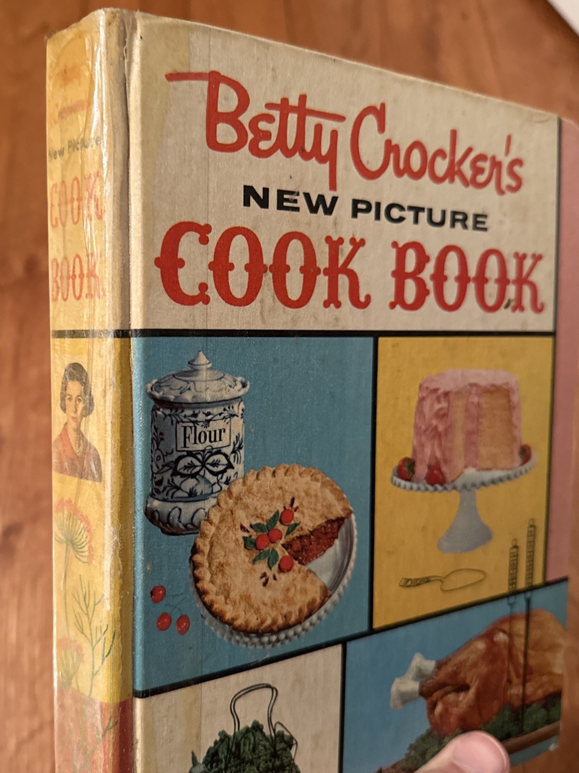 Betty Crocker’s New Picture Cookbook 1961 1st Edition 6th Printing