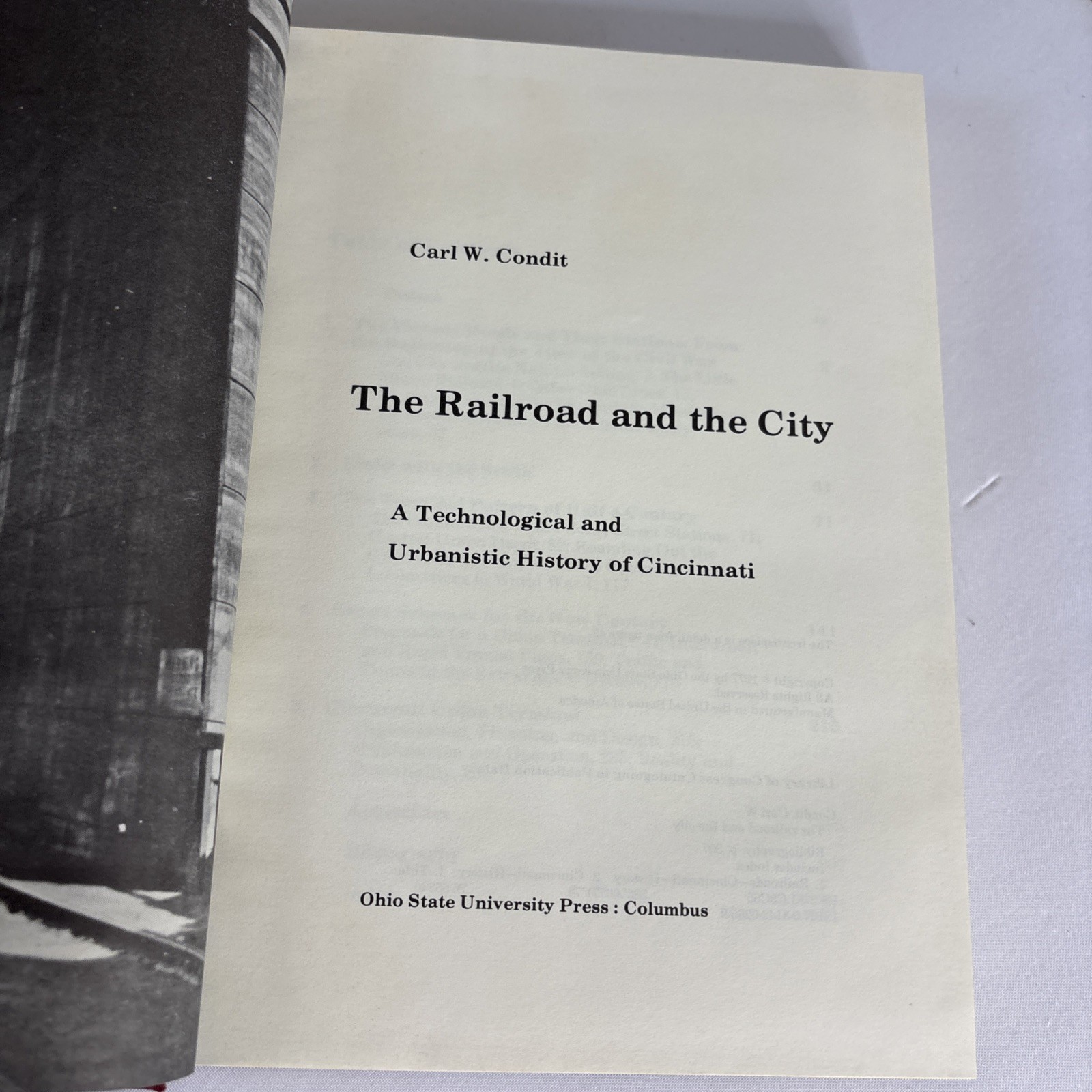 The Railroad and the City: A Technological and Urbanistic History of Cincinnati