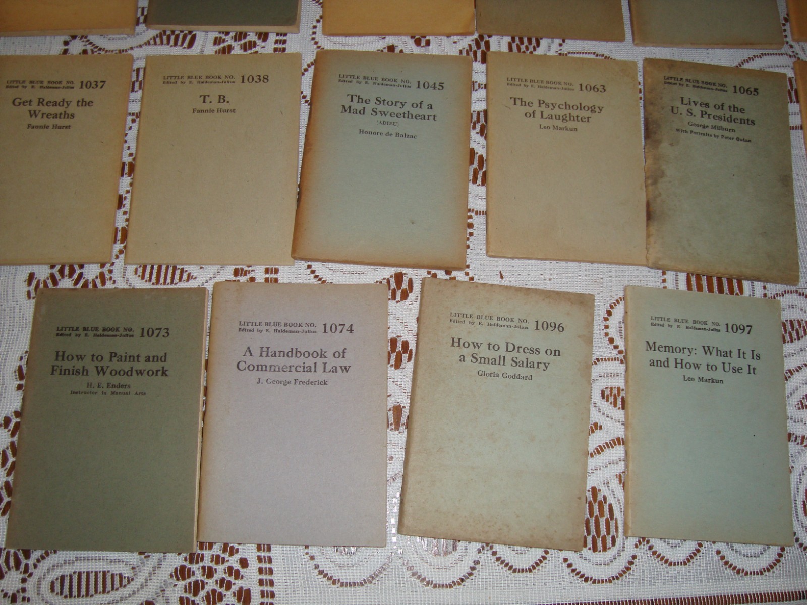 22 Little Blue Books, # range 1002 to 1097, VG condition