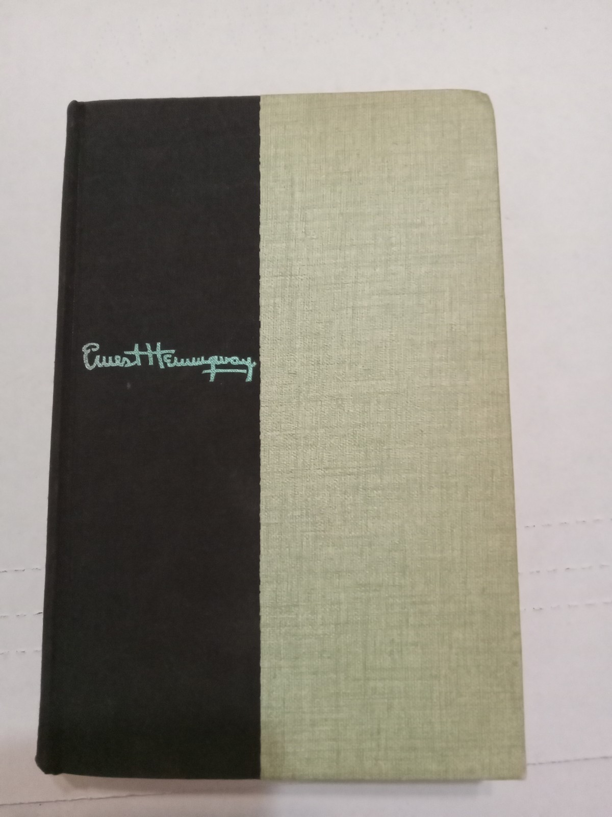 “A FAREWELL TO ARMS” *Ernest Hemingway 1957-Charles Scribner Hardcover