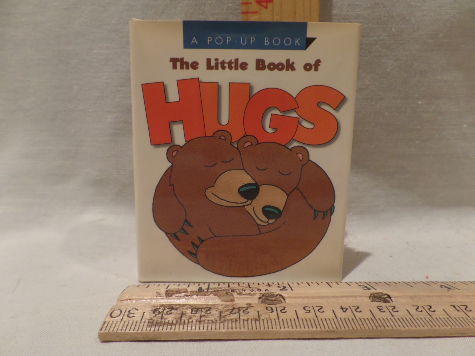 “The Little Book of Hugs” mini hardcover book VTG 1998-Running Press-rare