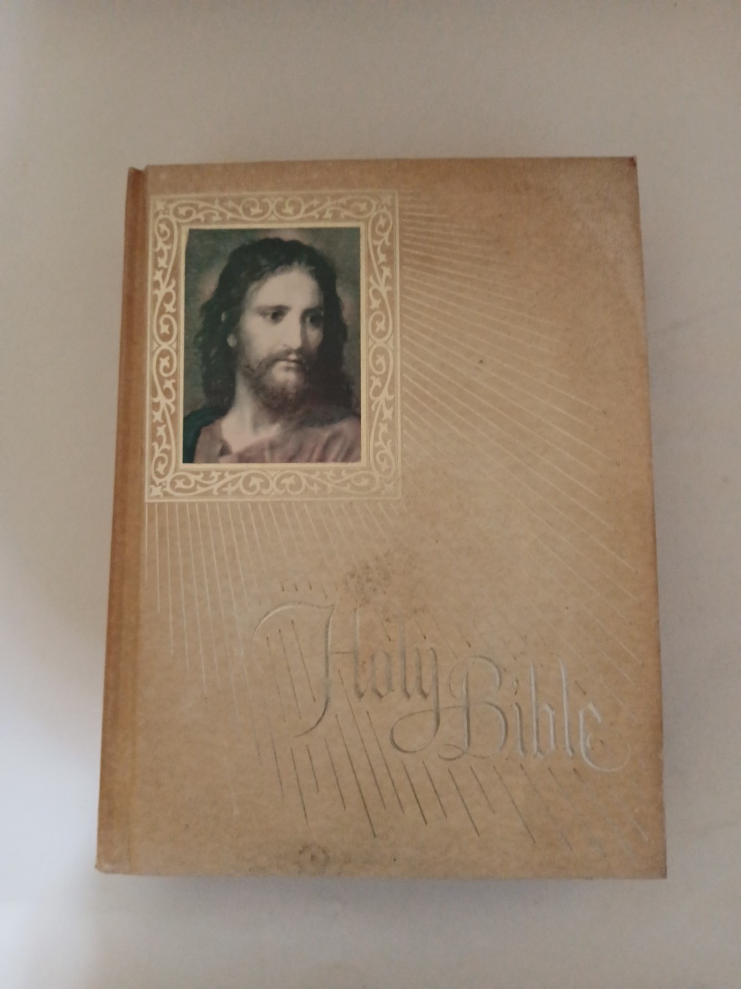 Fireside Family Edition 1970 Vintage Hard Cover Holy Bible With Portrait Of…