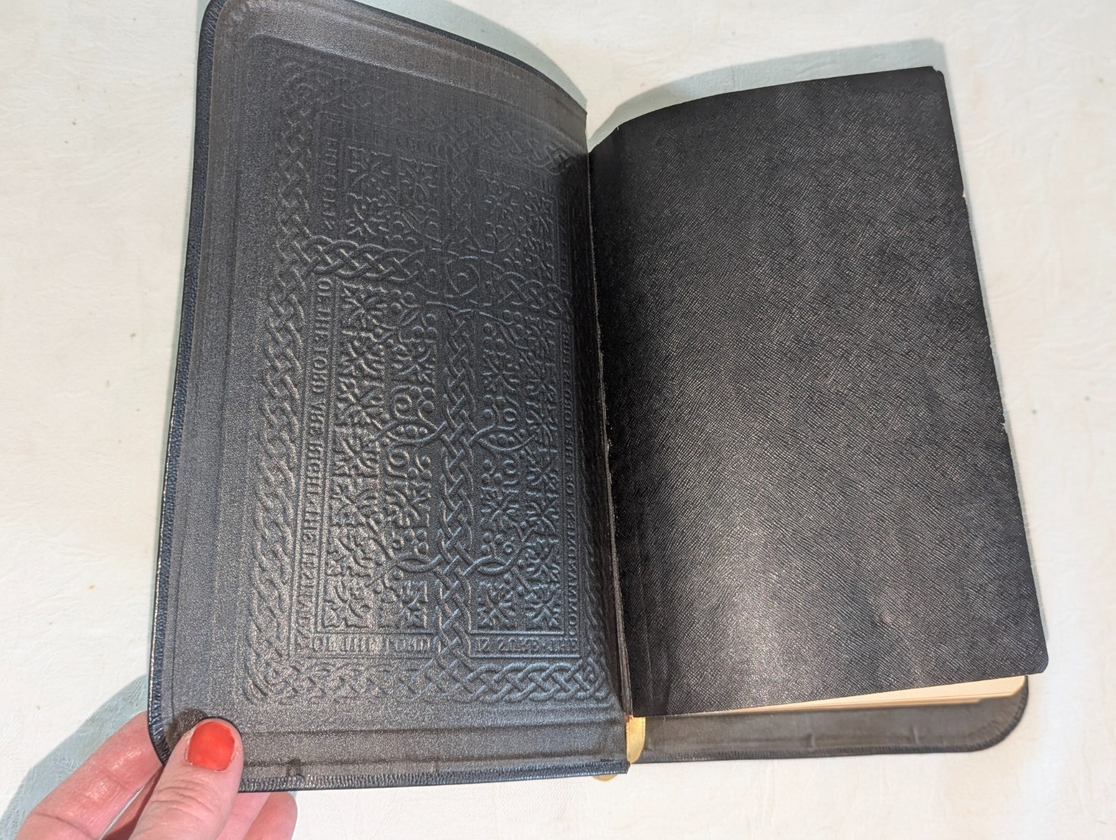 Vintage KJV Holy Bible 1950 King James Golden Book Edition 1950 Embossed Leather