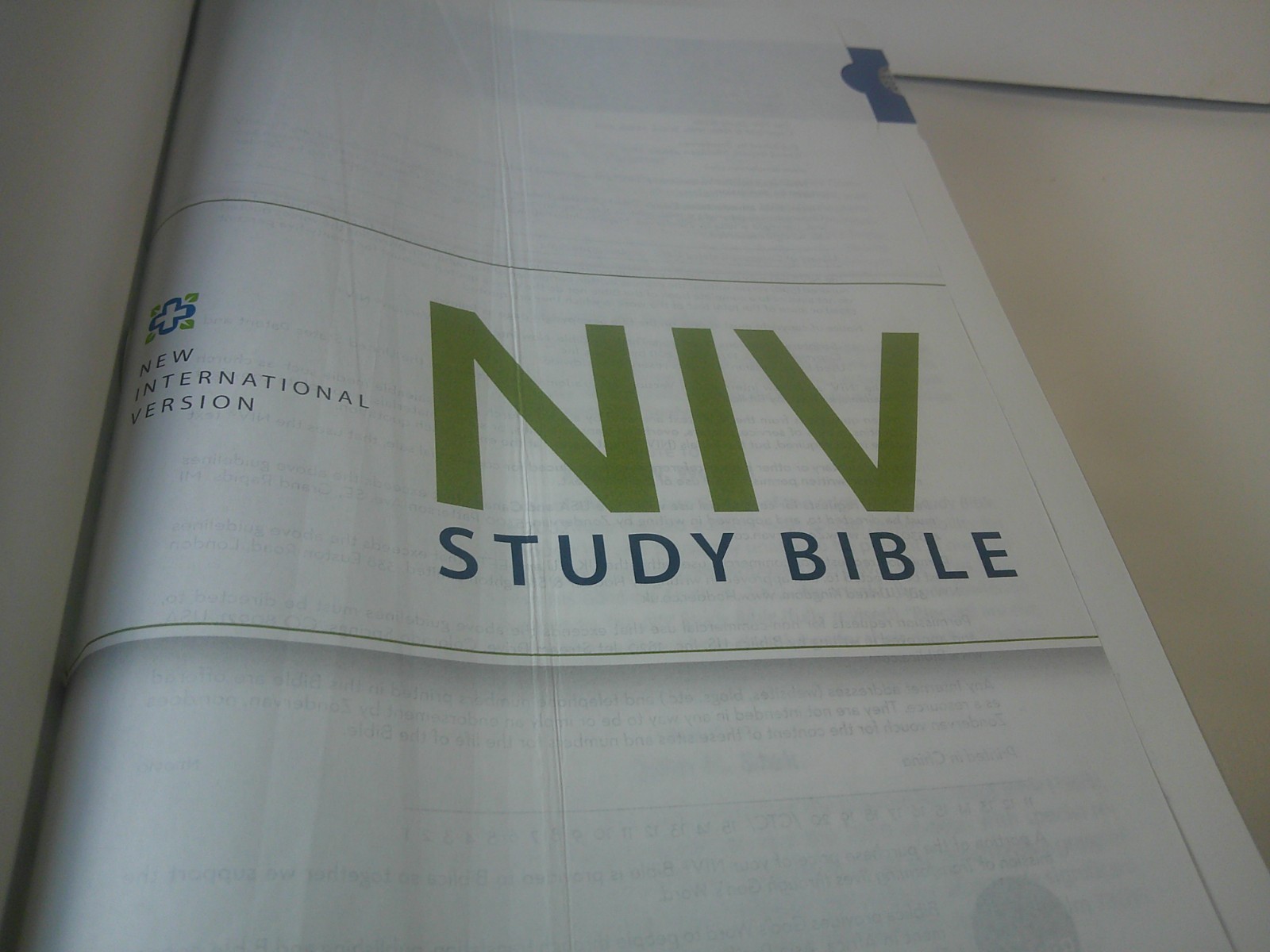 NIV STUDY BIBLE BLACK BONDED LEATHER 2011 RED LETTER ZONDERVAN NEAR EXCELLENT