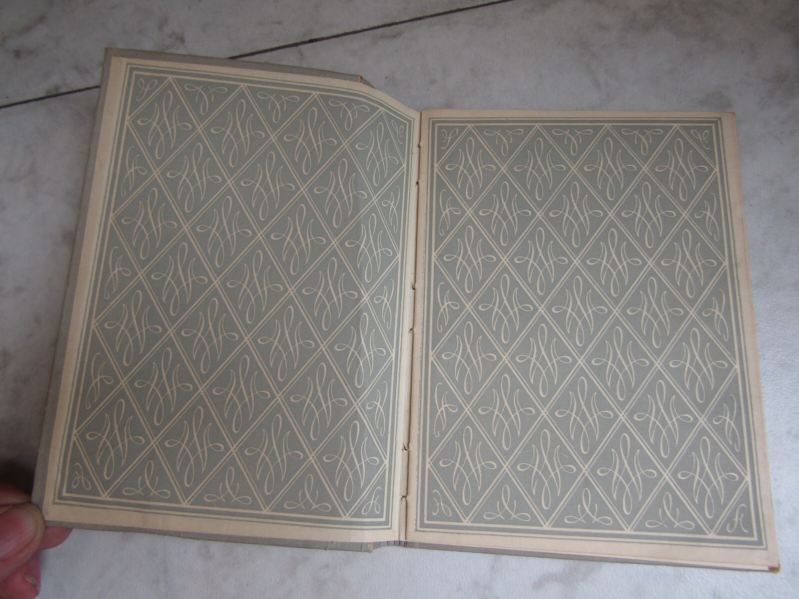 1943 Friedrich Holderlin German Poet & Philosopher VTG Hard Back Book 4.5″x 6.5″