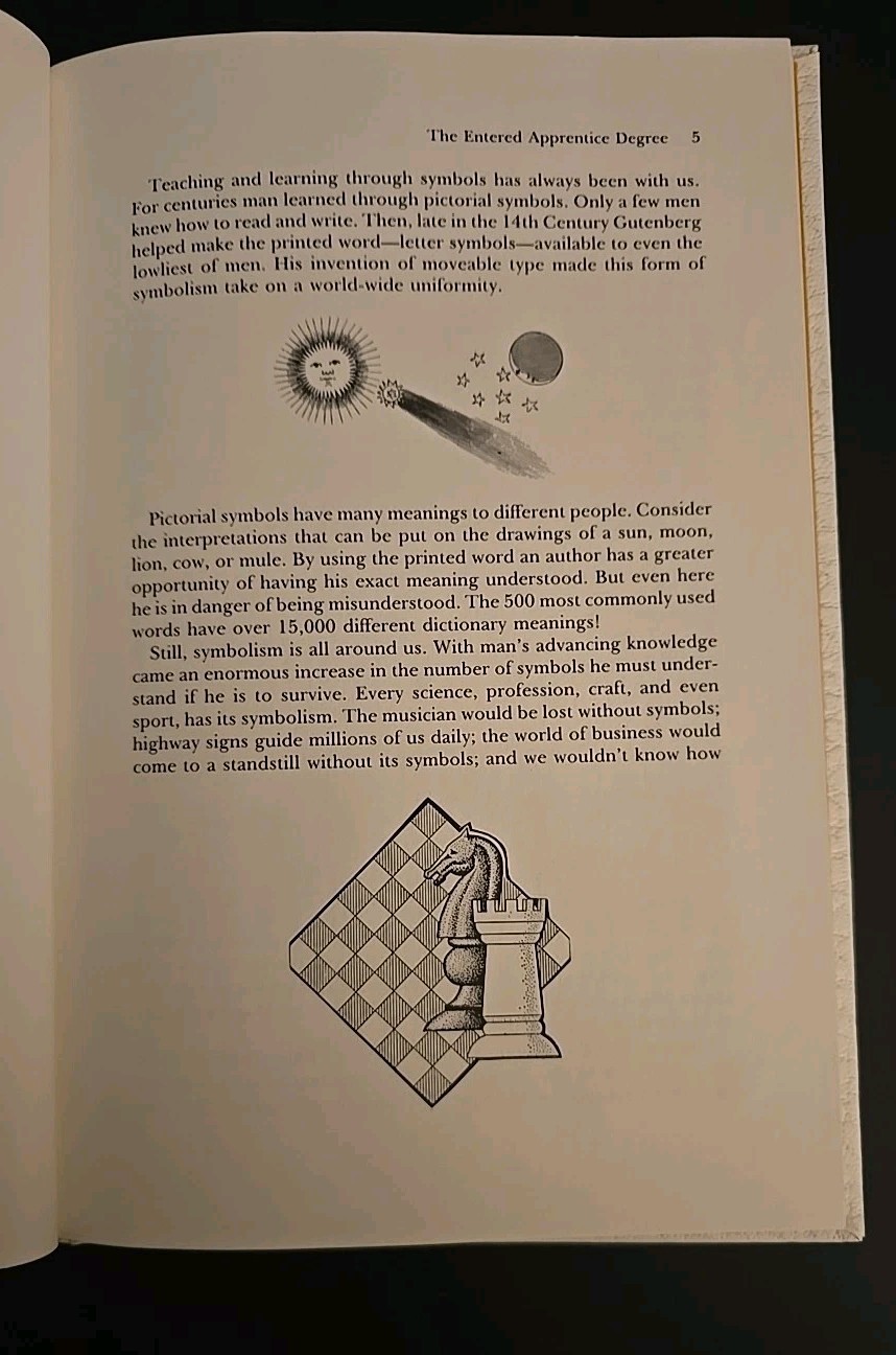 The Craft And Its Symbols Masonic Symbolism Allen Roberts 1974 Illustrated HC