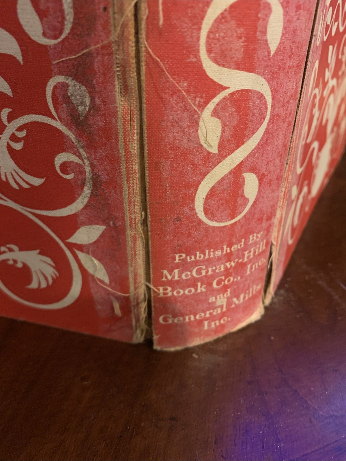 Vintage~1950~Betty Crocker’s Picture Cook book~ First Edition Fifth Print