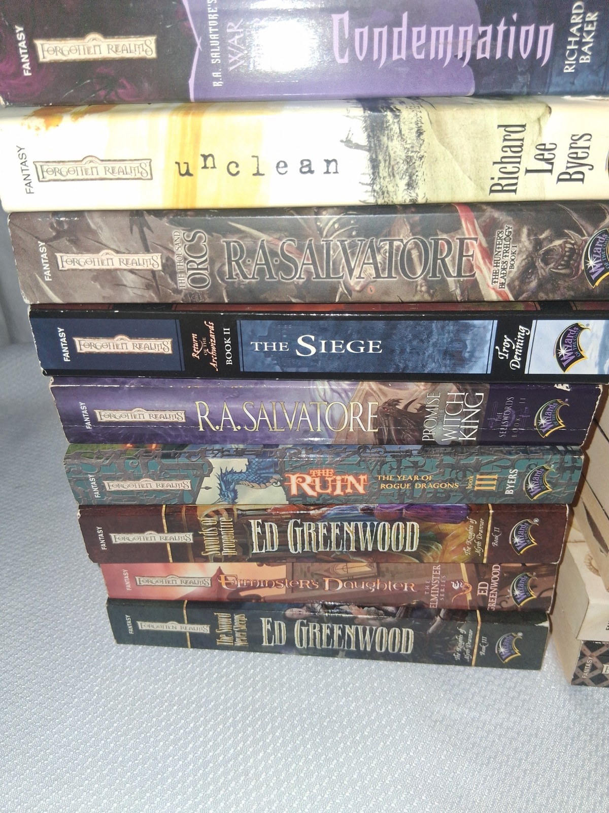 Forgotten Realms Wizards Of The Coast Mixed Book Lot Of 28