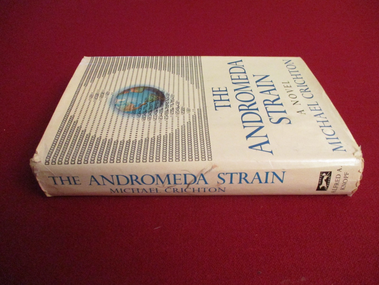 The Andromeda Strain by Michael Crichton (1969) Fifth Printing Hardcover Novel