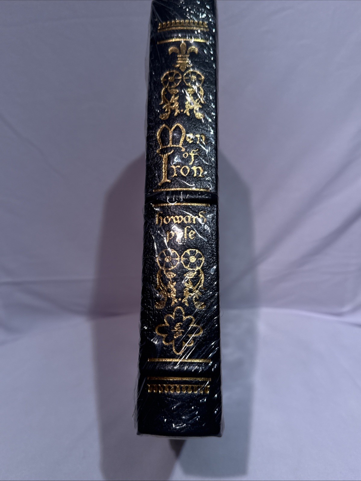 Men of Iron by Howard Pyle Illustrated Easton Press Leather Collector’s Edition