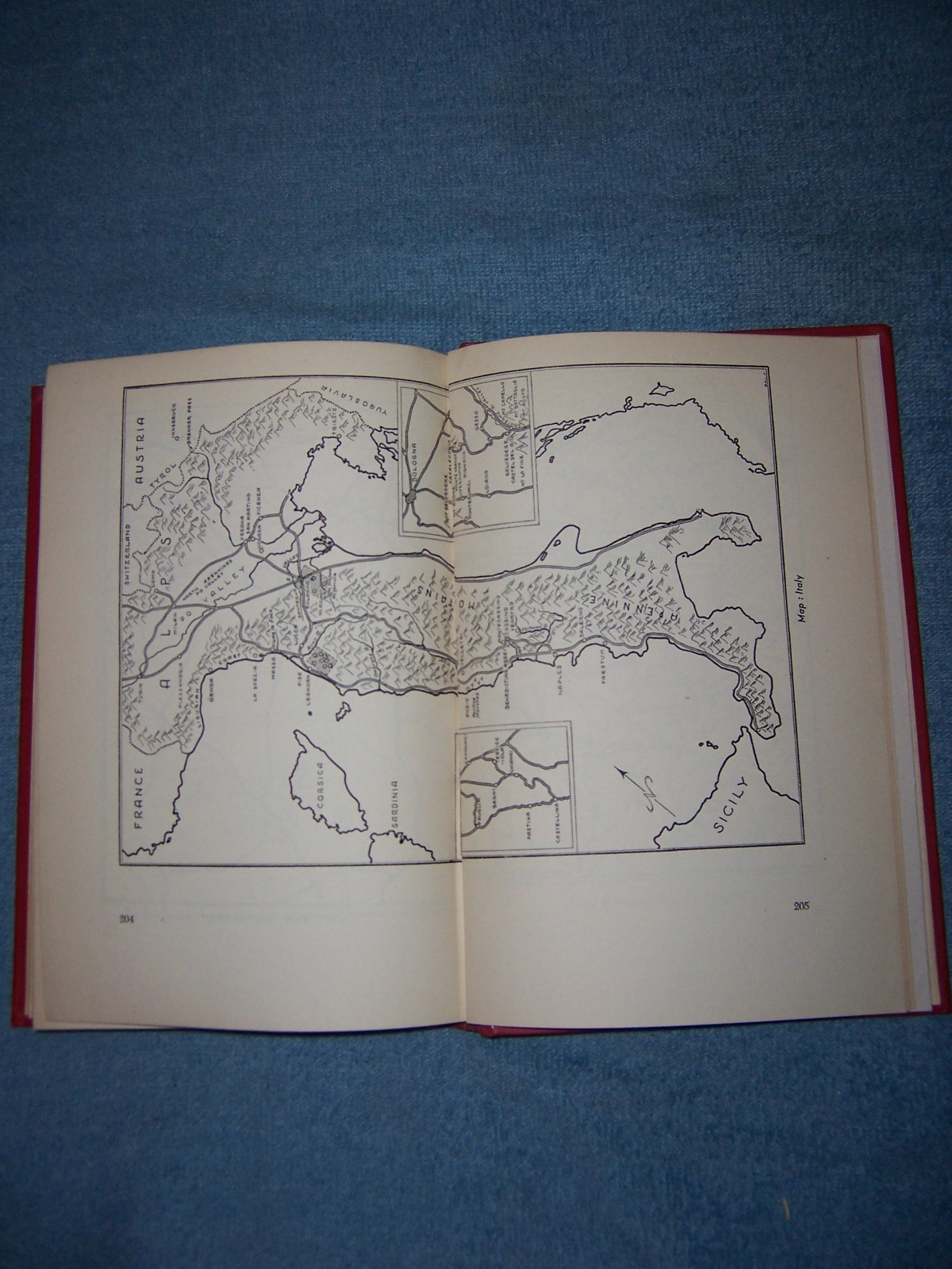 FIGHTING DIVISIONS/1st Ed/HC/Military/War/WWII 1939-45