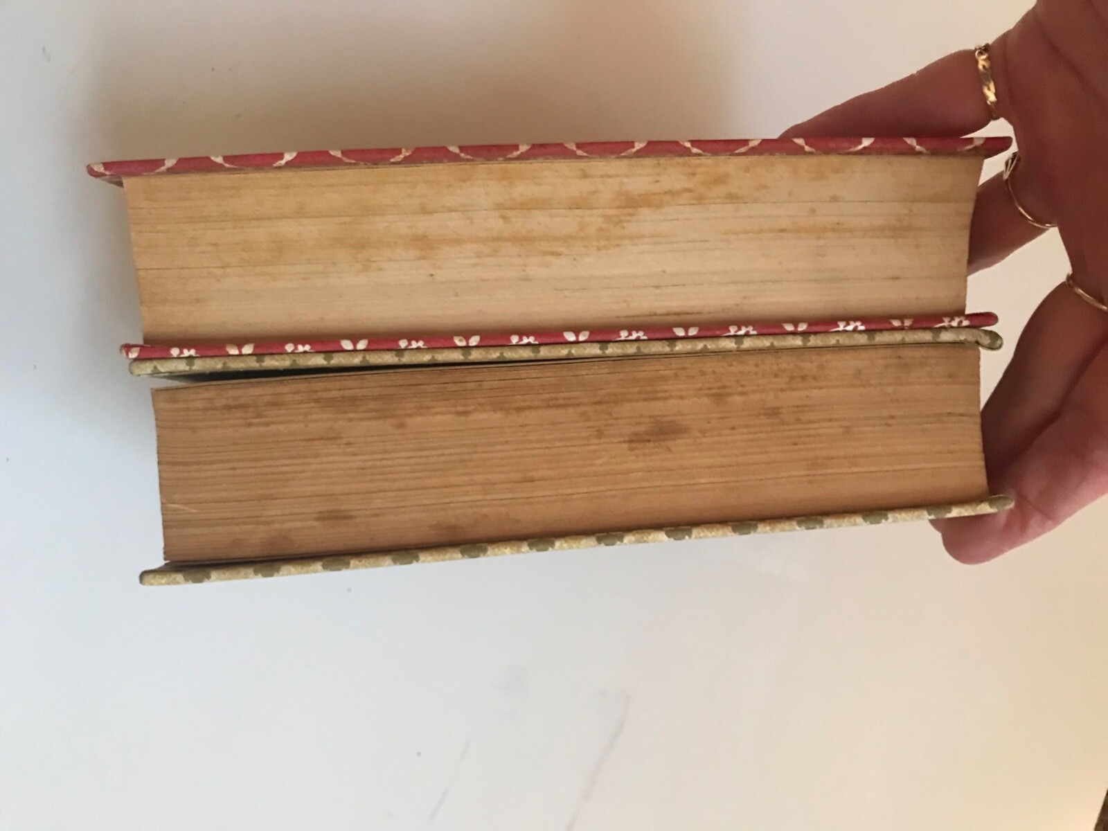 Lot of 2: Readers Digest Condensed Books (1980-1984) Hardback (8 titles)-collect