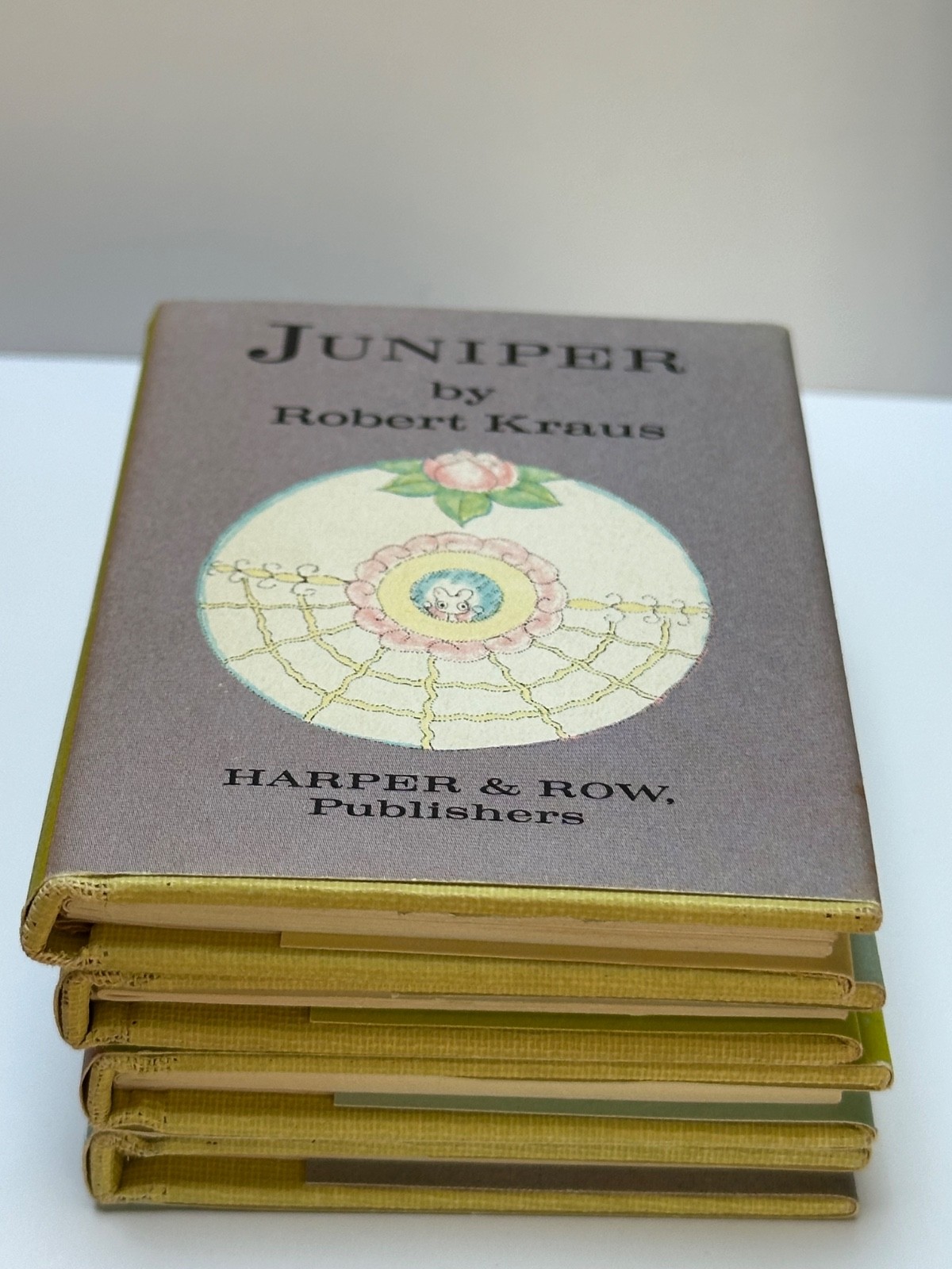 BUNNY’S NUTSHELL LIBRARY BY ROBERT KRAUS HARPER & ROW PUBLISHERS 1965