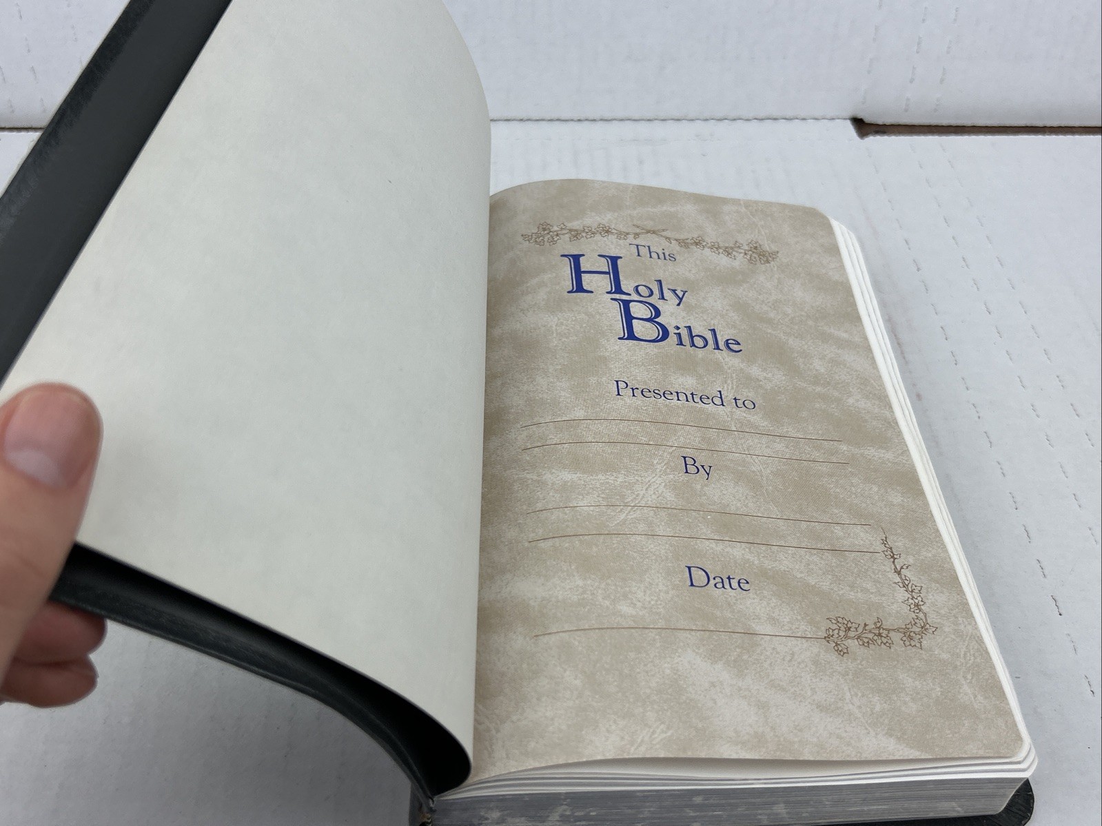 The Businessman’s Bible New King James Version Bonded Leather NKJV 1989