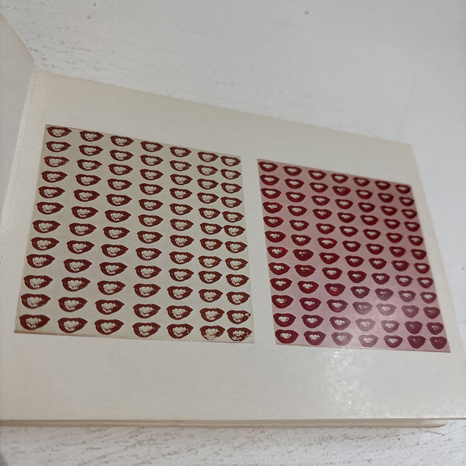 Warhol : A Postcard Book by Running Press Staff ( INCOMPLETE MISSING 3)