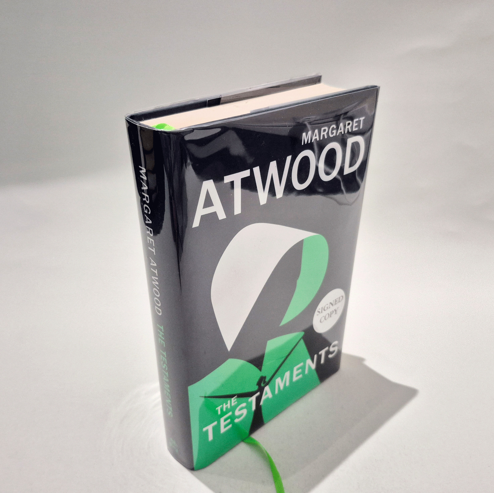 The Testaments – SIGNED – Margaret Atwood -1st ed / 1st imp – Superb cond