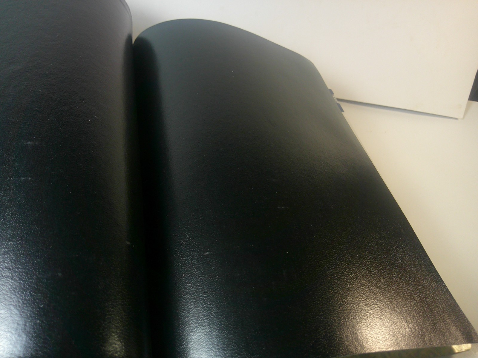 NIV STUDY BIBLE BLACK BONDED LEATHER 2011 RED LETTER ZONDERVAN NEAR EXCELLENT