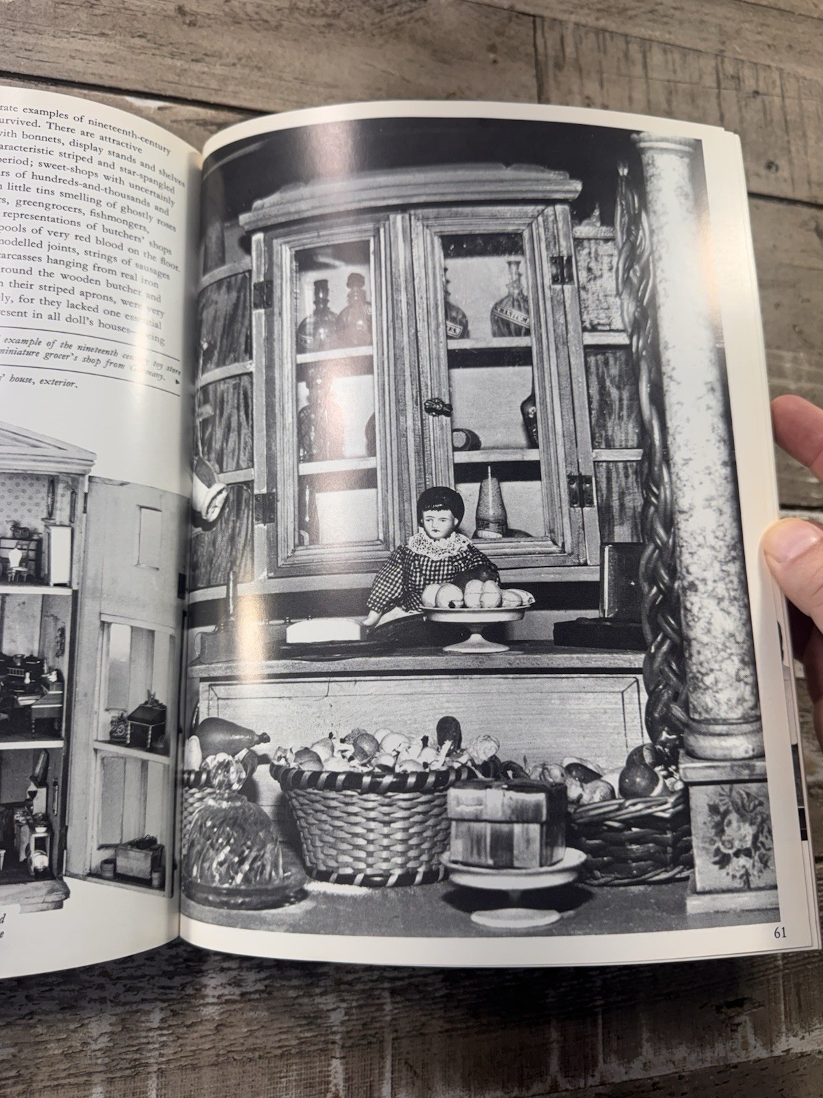 1969 Vintage Toy History Book “The World of Toys” Culff, Dust Jacket