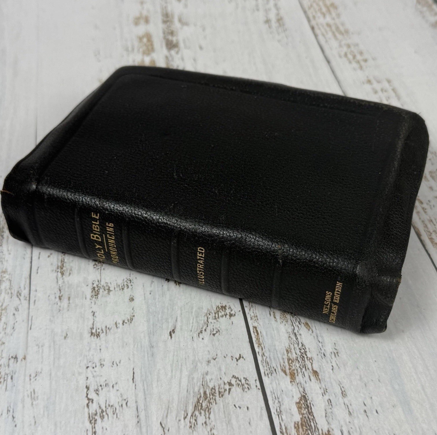 1930s Holy Bible Pronouncing Illustrated Nelson’s Scholars Edition Leather Bound