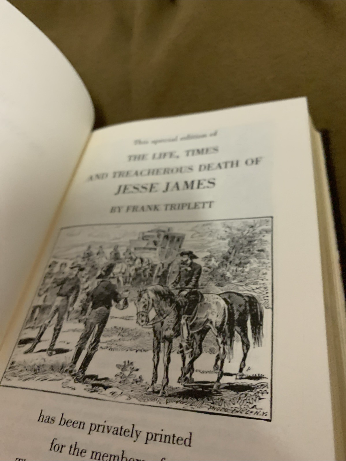 The Life of Jesse James by Frank Triplett – Frontier Classics Library; Like New