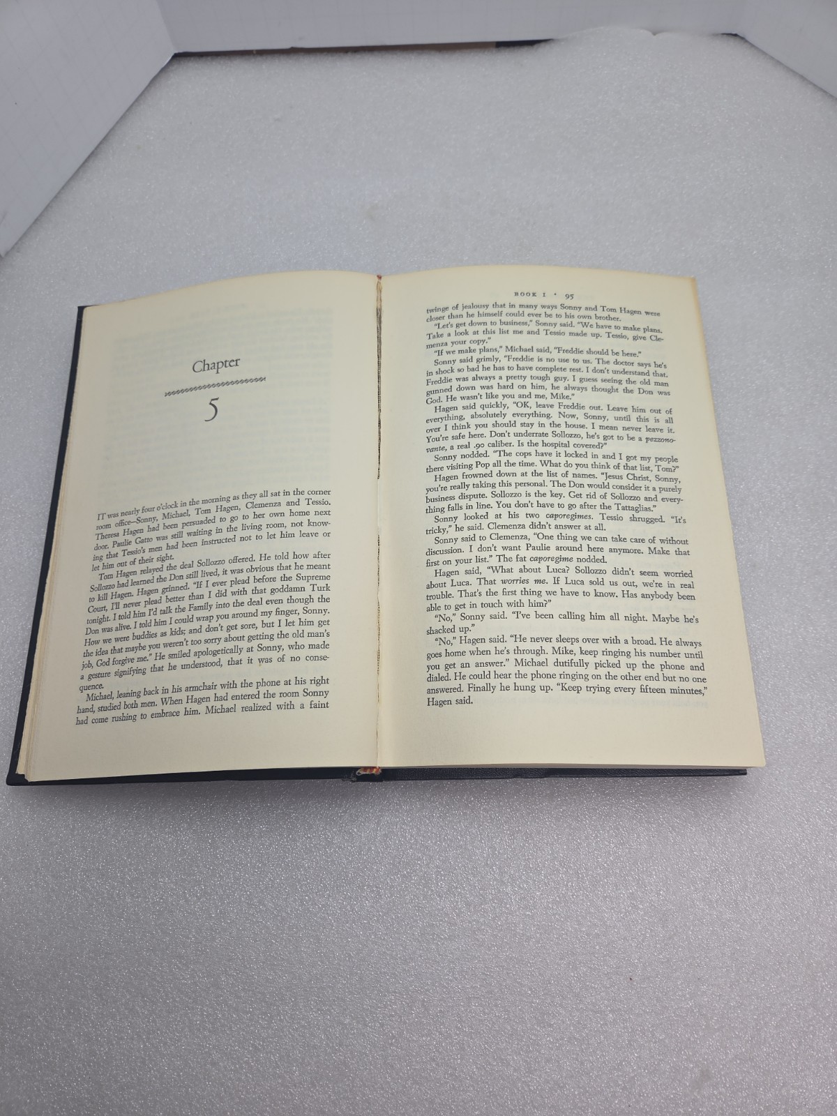 Vintage The Godfather 1969 Mario Puzo Collectable HC Novel. Americana Mob Wives