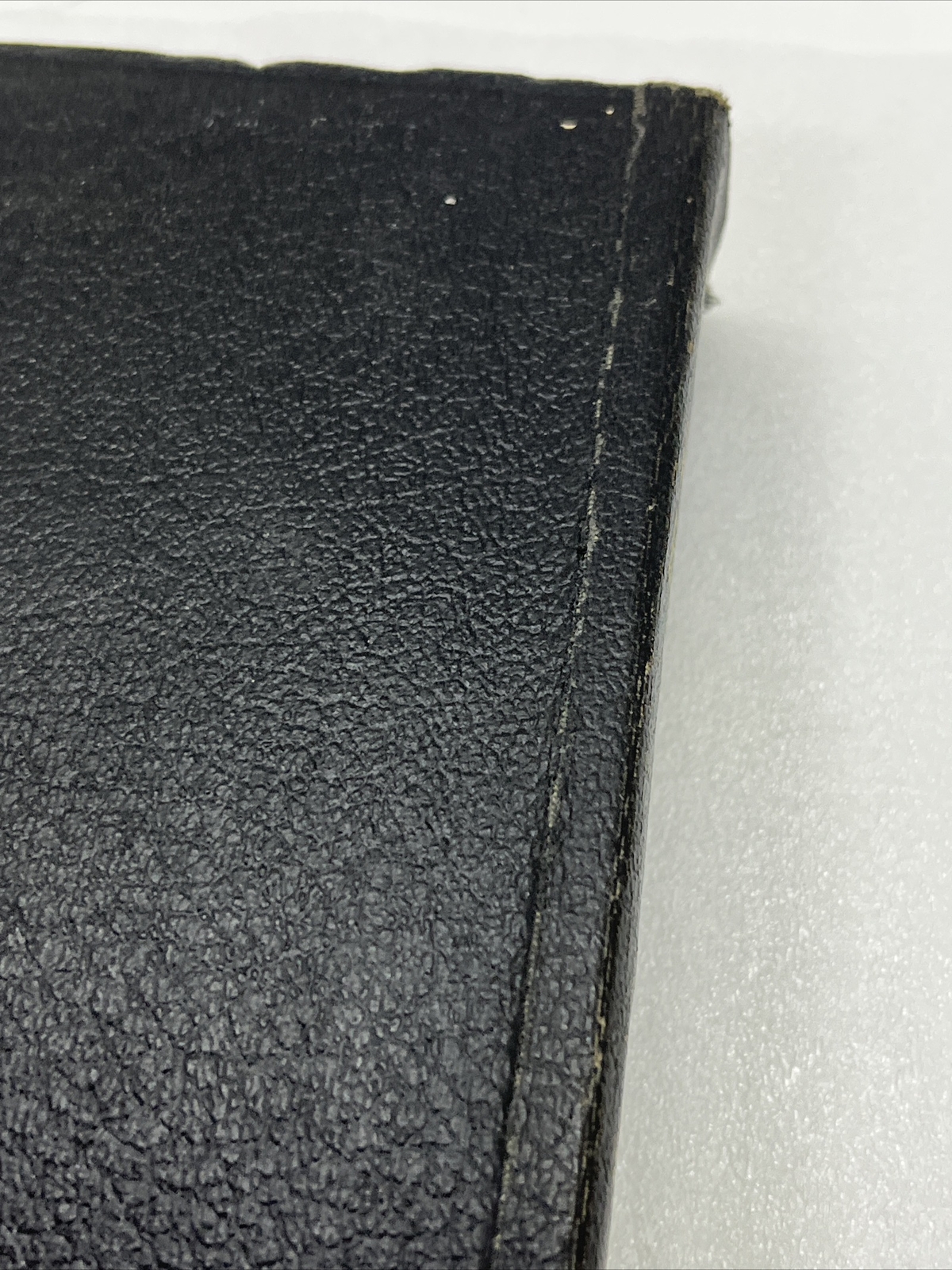 Thomas Nelson 1952 Holy Bible with Helps Revised Standard Version Bonded Leather