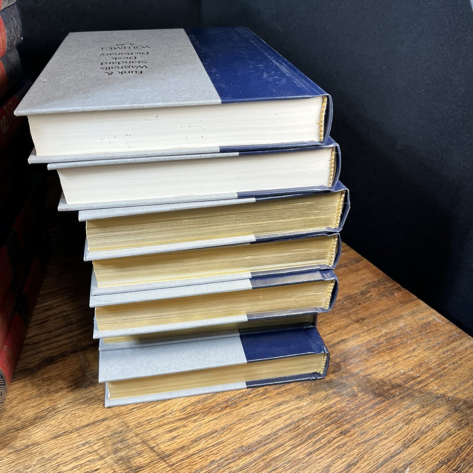 Funk n Wagnalls New Encyclopedia Complete 29 Volume Set w 2 Desk Dictionary 1986