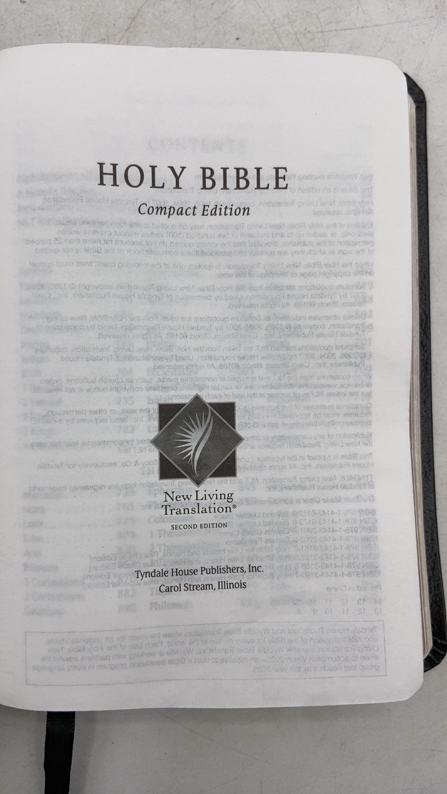 Holy Bible: Compact Edition, Bonded Leather Hardcover Compact Edition 2007