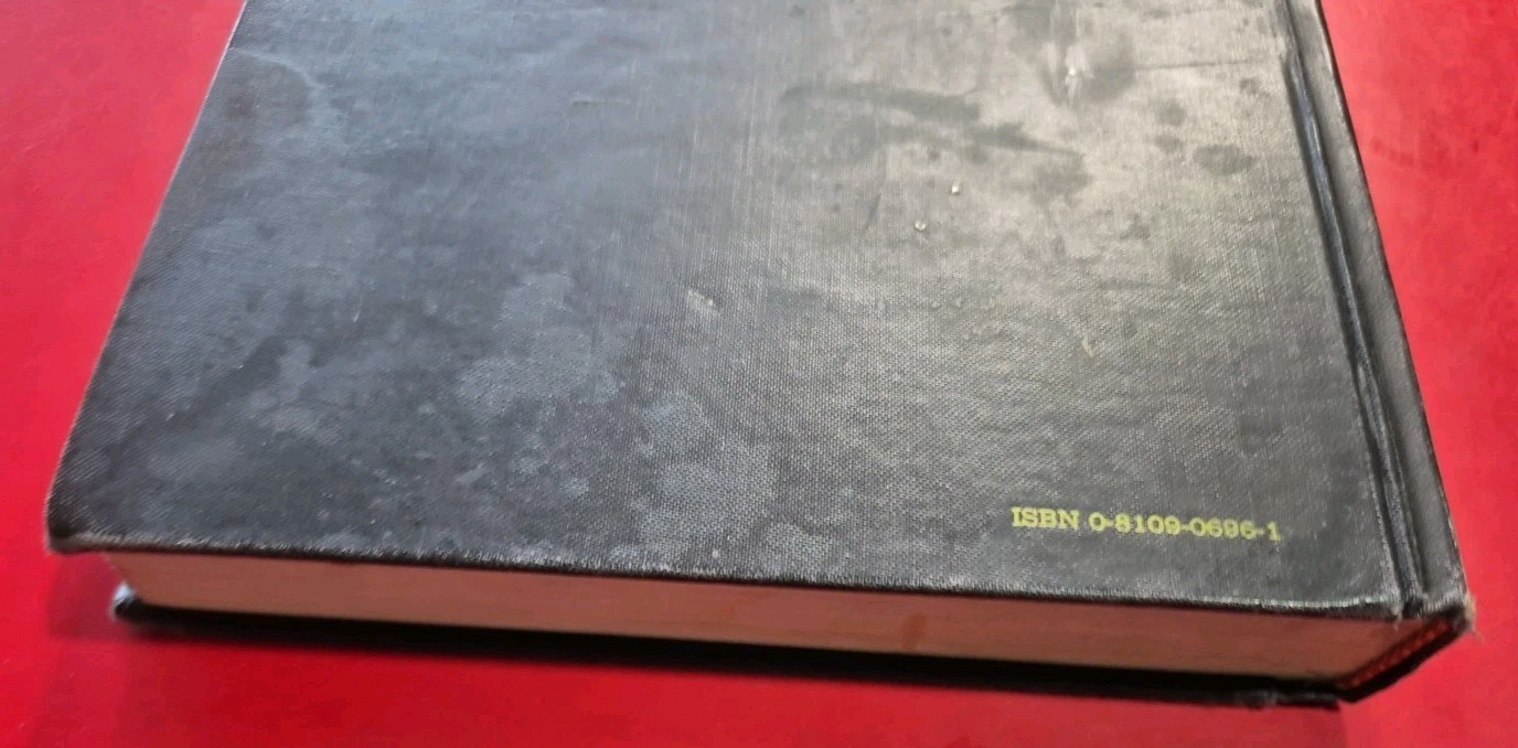 A Smithsonian Book of Comic-Book Comics edited by M. Barrier & M Williams -1981