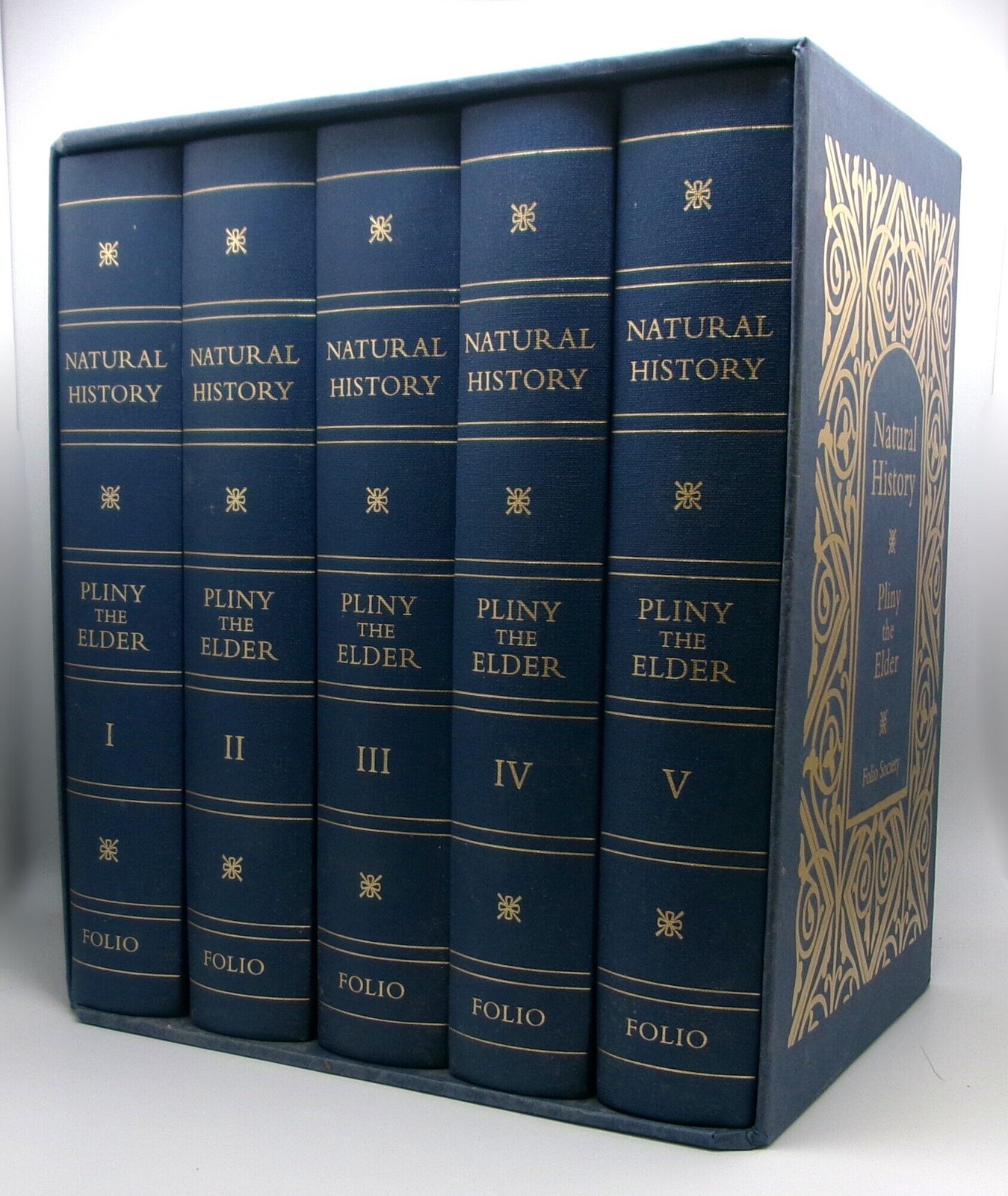 Pliny the Edler / Natural History 5 volumes Folio Society 2012